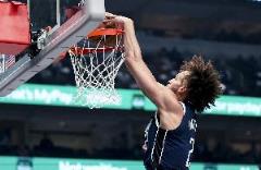 萊夫利：逆境中團結(jié)前行，共同重返巔峰