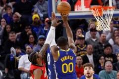 庫(kù)明加本賽季對(duì)陣火箭場(chǎng)均21.3分 命中率51%