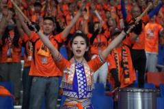 為云南玉昆而戰(zhàn)！云南美女球迷能讓你成為云南玉昆的球迷嗎