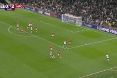 波羅右路傳中理查利森頭球破門，熱刺扳回一球1-2森林！