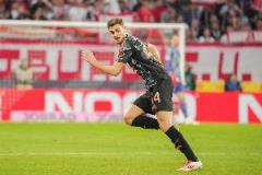 斯坦尼西奇：德甲需34輪才能奪冠，再次捧杯對拜仁和球迷意義重大