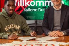 奧格斯堡官宣簽下法乙20歲小將基利安-東，合同期至2030年