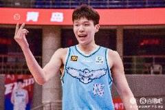 媒體人熱議：青島男籃全力支持楊瀚森沖擊NBA 展現(xiàn)高格局