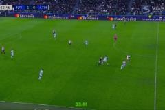 德里赫特這個(gè)飛鏟真是穩(wěn)準(zhǔn)狠??！