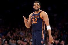 末節(jié)轟出8分！唐斯三分6中5砍27分9板