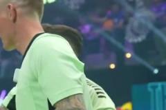 克羅斯擔(dān)任裁判執(zhí)法偶像聯(lián)賽！他若堅(jiān)守伯納烏，皇馬怎會陷入困境