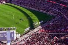 超震撼，鳥瞰視角感受阿根廷國家德比的火爆氛圍！