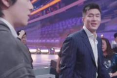 王鶴棣 見面就先關(guān)心 艾倫 的身體情況！