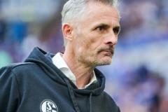 沙爾克官方宣布主帥范溫德倫下課，U23主帥將帶隊完成賽季最后兩戰(zhàn)