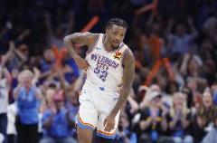 卡森-華萊士：防守和進(jìn)攻都享受身體對(duì)抗