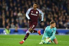 埃梅里：拉什福德還需幾周復(fù)出，希望他能再踢一兩場本賽季