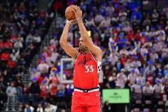 老將再添榮光！巴圖姆高效表現(xiàn)助力快船多次逆轉(zhuǎn)