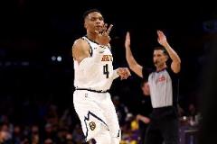 威少首輪場(chǎng)均13.8分4.8板2.8助1.3斷 三分命中率高達(dá)41.9%