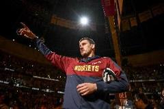 前無古人！約基奇季后賽單場(chǎng)42分22板6助創(chuàng)NBA歷史紀(jì)錄