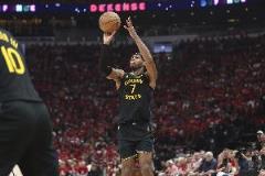 Skip：希爾德第三節(jié)狂砍14分，展現(xiàn)庫里級表現(xiàn)