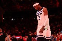 麥克丹尼爾斯首發(fā)38分鐘高效輸出12分3前場(chǎng)板