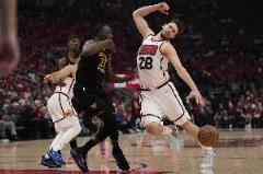 追夢：季后賽才知誰貨真價實 申京從不退縮 我只想告訴他少些假摔