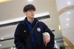 謝維軍：已適應(yīng)角色，中鋒中衛(wèi)隨需而變