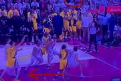 太有效果了！網(wǎng)友曬圖：哈利球還沒(méi)碰框，兩隊(duì)多名球員提前進(jìn)線！