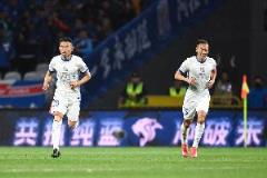 滬媒：傷兵滿營(yíng)，申花主帥斯盧茨基面臨隊(duì)內(nèi)傷病管理挑戰(zhàn)