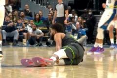 唐斯痛苦捂腿引關(guān)注 最終確診右小腿三級拉傷