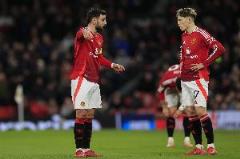 埃弗拉怒斥曼聯(lián)本賽季成災(zāi)難 阿莫林治下紀(jì)律問題成主因