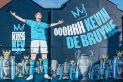 德布勞內(nèi)壁畫揭幕：展現(xiàn)他在曼城贏得的所有獎(jiǎng)杯與傳奇時(shí)刻