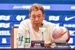 斯盧茨基：與馬萊萊關(guān)系良好，此前他在申花至關(guān)重要