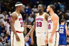 庫里：我們?nèi)允菭幑跓衢T，聯(lián)盟年輕力量無法撼動我們的地位