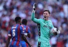 亨德森緬懷父親離世：曾常來看比賽，無法交談令他心痛