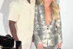 老婆穿著太惹眼！博格巴攜妻子出席活動