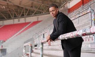 官方：弗賴堡簽 down 德國U21國腳舍漢特