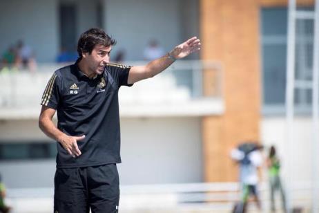 勞爾未來(lái)難再執(zhí)教皇馬一隊(duì)，或?qū)㈦x隊(duì)