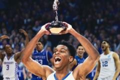 SGA力壓布克、唐斯等名將當(dāng)選MVP，成肯塔基大學(xué)校史第一人！