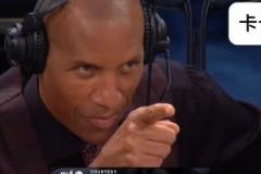 老米勒看著哈利伯頓，滿眼都是當(dāng)初自己帶領(lǐng)步行者的回憶