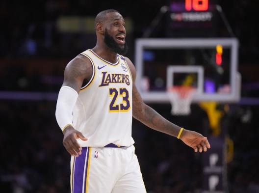 媒體統(tǒng)計(jì)球員Ins粉絲：詹姆斯獨(dú)占榜首！零頭超越庫(kù)里！