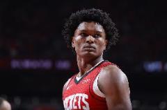 阿門-湯普森入選火箭隊史第五位最佳防守一陣球員