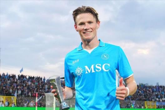 曼聯(lián)的痛！麥克托米奈28歲側(cè)身世界波絕殺，現(xiàn)場(chǎng)視角太絲滑！