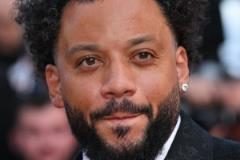 馬塞洛亮相戛納紅毯曬照引關(guān)注