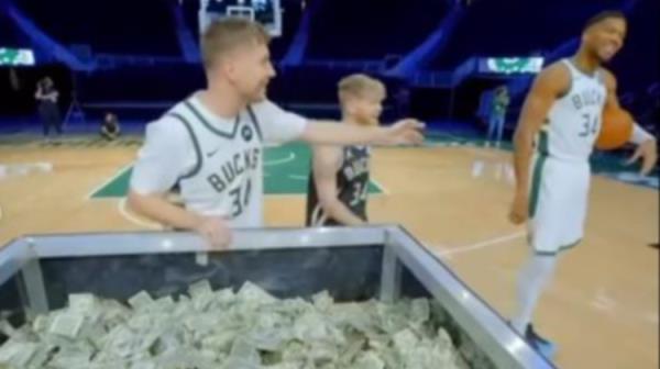 字母哥罰球失誤錯失10萬刀獎金，人情世故還是純菜？