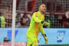 埃因霍溫有意引進(jìn)拜仁門將佩雷茨，競爭中領(lǐng)跑