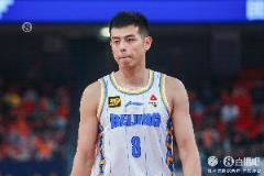 北京三老將合同到期或轉(zhuǎn)老將合同，球隊面臨陣容抉擇！