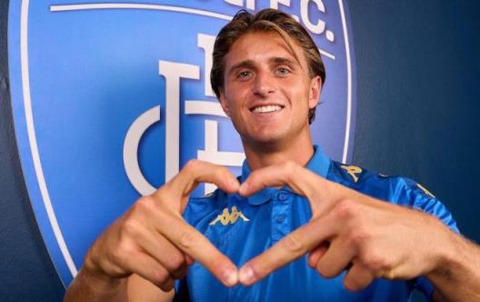 斯基拉：洛倫佐-科隆博將離隊，不再在米蘭計劃內(nèi)