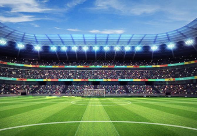 可惡！旺達(dá)又出來(lái)大秀身材啦，為啥這么多媒體找她拍照